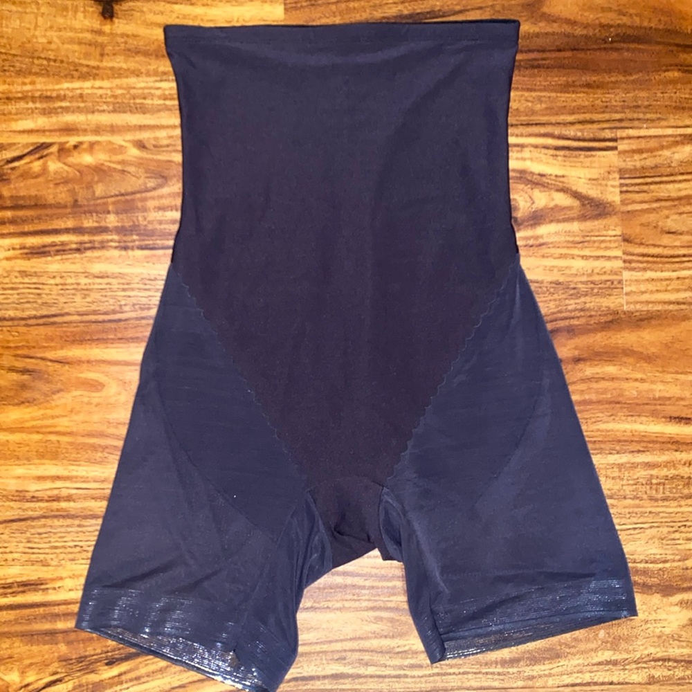 Women’s Intimates & Sleepwear Slimshaper By Miracle Brands XL